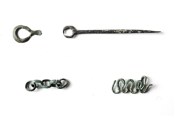 Elementi di ornamento in bronzo